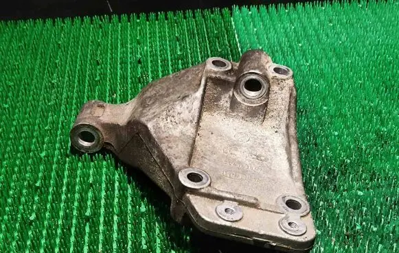Fiat Ducato Gearbox mounting bracket 504141842