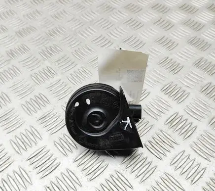 Mercedes-Benz E C207 W207 Horn signal A2075421720