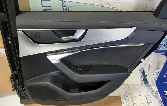 Audi A6 S6 C8 4K Rear door card panel trim