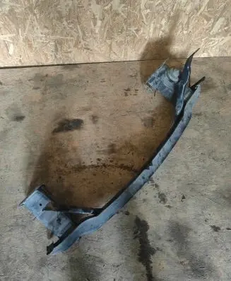 BMW X6 E71 Front bumper cross member
