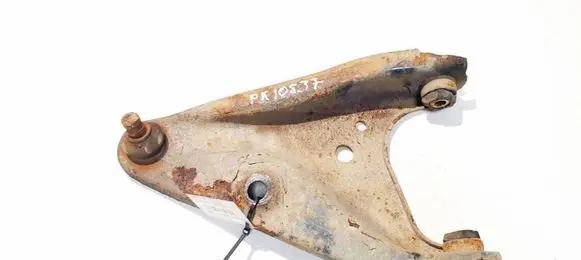 Dacia Logan I Front lower control arm/wishbone 