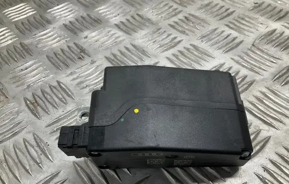 Audi A4 S4 B8 8K Steering wheel lock 8K0905852E