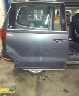 Volkswagen Sharan Side sliding door LR7H