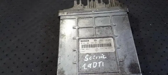 Renault Scenic I Engine control unit/module 0281001809 7700110647