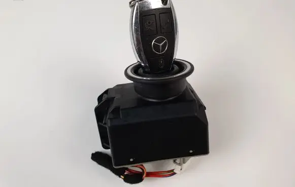 Mercedes-Benz E W212 Ignition lock A2129055600