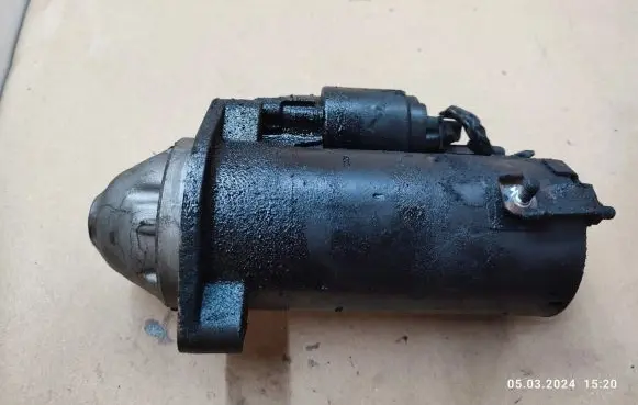 Audi A4 S4 B7 8E 8H Starter motor