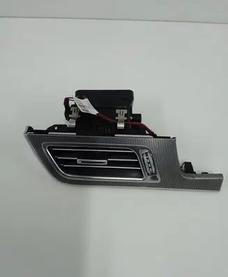 Mercedes-Benz E W212 Dashboard side air vent grill/cover trim A2128303354