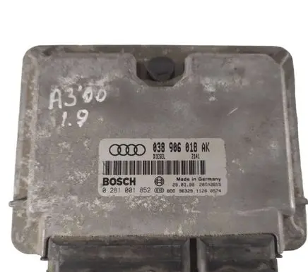 Audi A3 S3 8L Engine control unit/module 038906018AK 0281001852 28SA3815