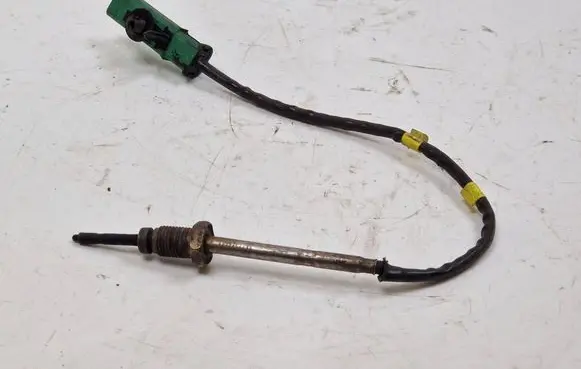 Jaguar XF X250 Exhaust gas temperature sensor 9677456680