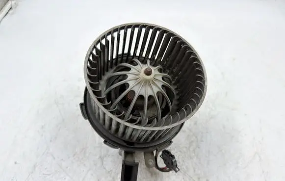 Audi A4 S4 B8 8K Heater fan/blower 8K1820021