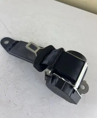 Citroen DS5 Rear seatbelt 2565BJE561