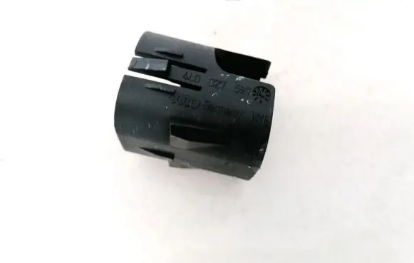 Audi Q7 4L Other interior part 4L0827597