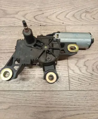 Audi A4 S4 B5 8D Rear window wiper motor 404430 8L0955711B 48554992