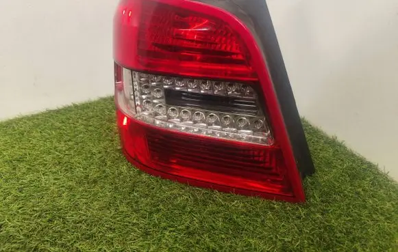 Mercedes-Benz GLK (X204) Rear/tail lights 2048202564