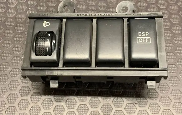 Nissan X-Trail T31 Headlight level height control switch P10971A75400