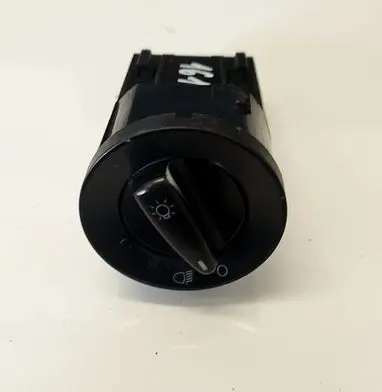 Volkswagen New Beetle Light switch 04052032