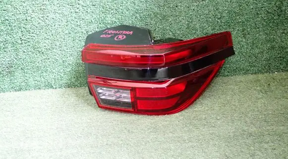 Opel Frontera Rear/tail lights 9848766680
