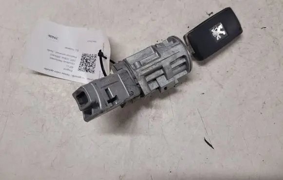 Peugeot 407 Ignition lock N0502072 N0502455