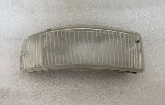 Audi 80 90 S2 B4 Front indicator light 0149916