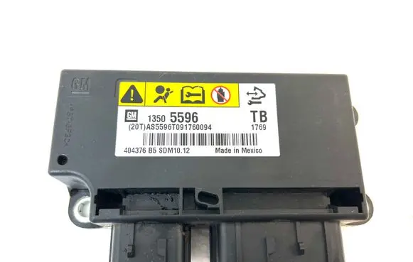 Opel Insignia A Airbag control unit/module 13505596 AS5596T091760094