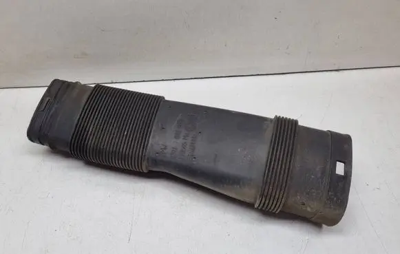 BMW X3 F25 Air intake duct part 7811019 13717811019