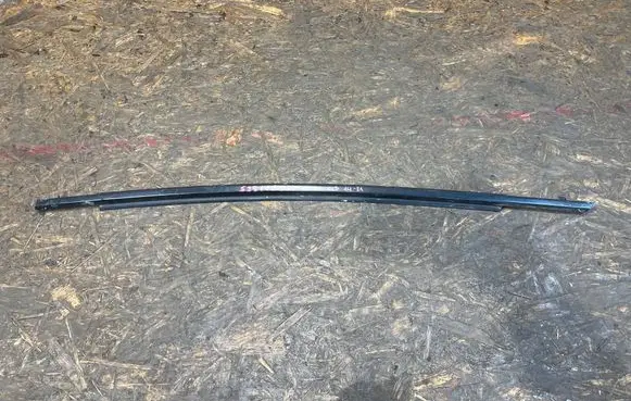 Mazda CX-3 Front door glass trim molding D10E4FFL S2510G578-G323-M