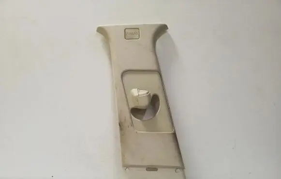 Land Rover Evoque I (B) pillar trim (top) BJ32243A87AB