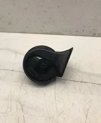 BMW 5 E60 E61 Horn signal 0092018 CH2139