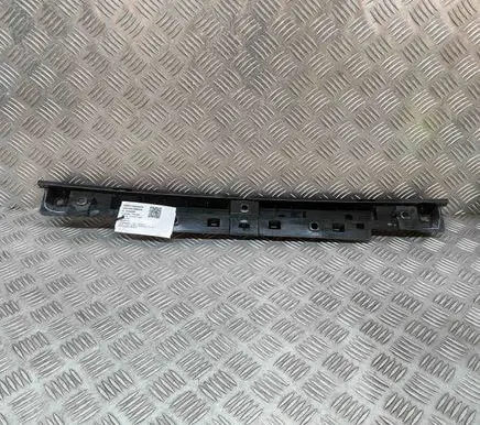 Opel Vivaro Rear bumper mounting bracket 9811088680