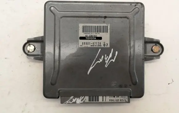 Toyota Prius (XW20) Engine control unit/module 8998147130