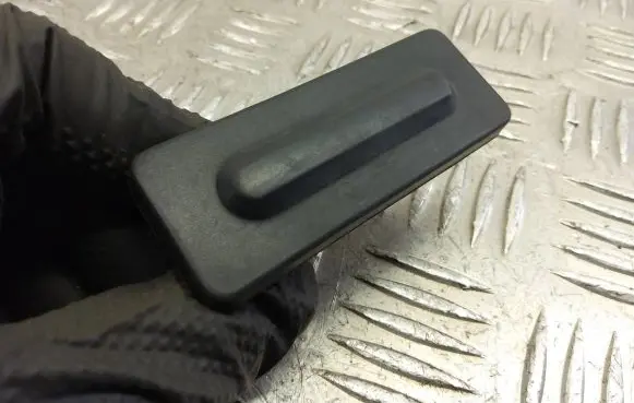 Opel Mokka X Rear door exterior handle 9820395580