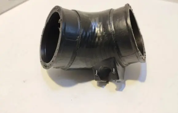 Intercooler hose/pipe