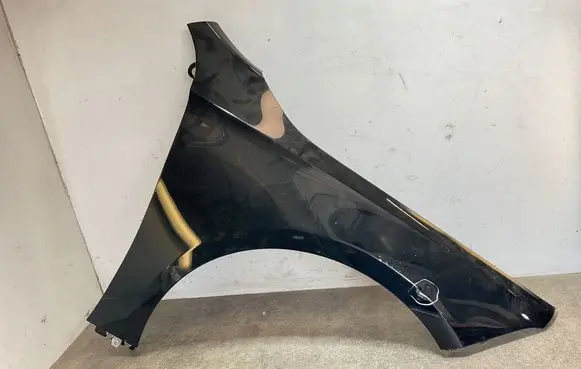 Mercedes-Benz A W177 Fender 
