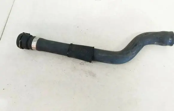 BMW 5 E39 Engine coolant pipe/hose