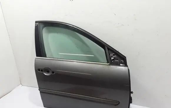 Door (2 Door Coupe)