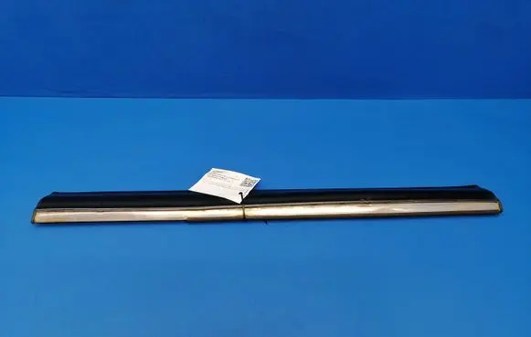 Mercedes-Benz E W123 Rear door trim (molding)