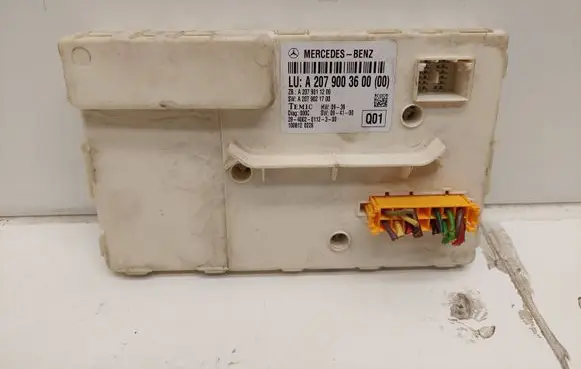 Mercedes-Benz E C207 W207 Other control units/modules A2079003600 A2079021700 A2079011200