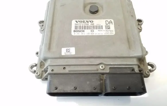 Volvo S60 Engine control unit/module 30771550 0281012103