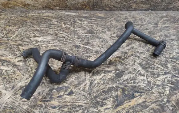 Mercedes-Benz S W220 Engine coolant pipe/hose 2155000375
