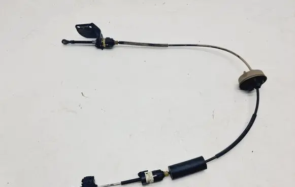Opel Meriva B Gear shift cable linkage 13275259