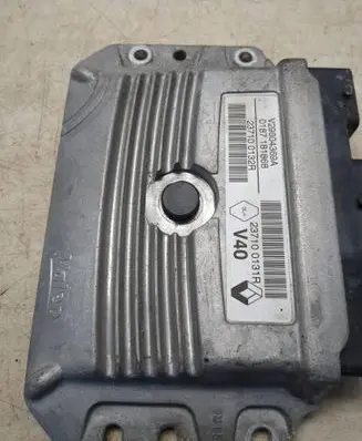 Renault Laguna III Engine control unit/module V29004369A 237100132R 237100131R