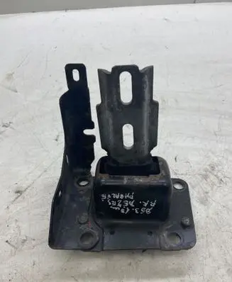 Citroen DS3 Gearbox mount 9680293280 033M