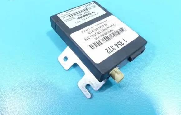 Toyota Avensis T250 Central body control module 9006744A IMPRK1354372