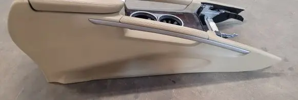 Mercedes-Benz ML W164 Center console T2120081210T304
