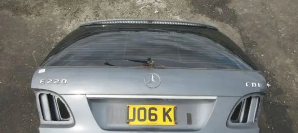 Mercedes-Benz E W211 Truck tailgate hgftr5908211u