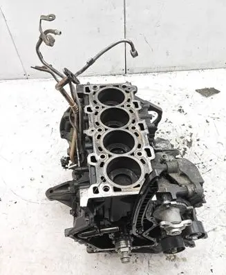 Opel Vivaro Engine block M9RL782