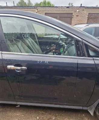 Mazda CX-7 Front door