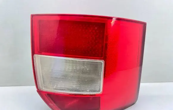 Audi A4 S4 B7 8E 8H Rear/tail lights 8E9945095