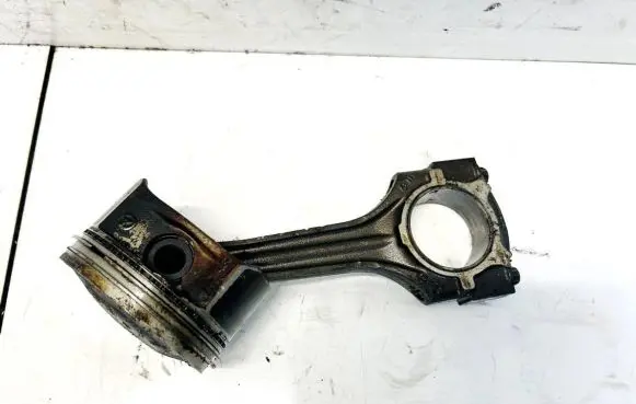 Mercedes-Benz CLK A208 C208 Piston with connecting rod