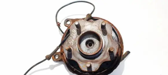 Nissan Qashqai Rear wheel hub